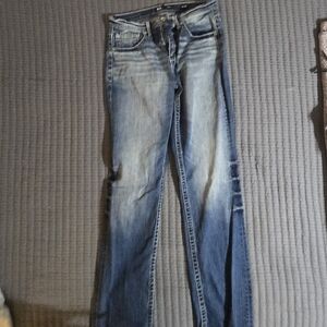 BKE Women's Light Blue Straight Leg Jeans